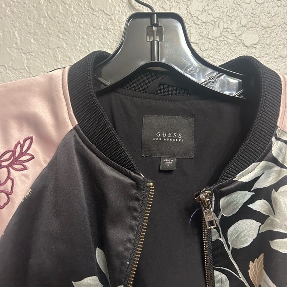 guess jacket - Picture 2 of 3